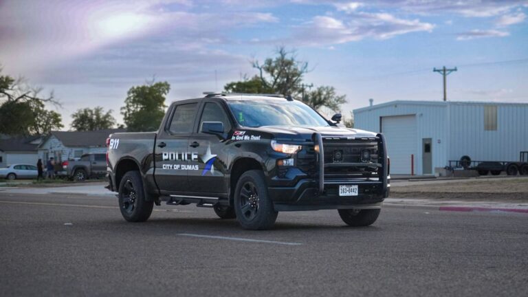 City of Dumas police truck lettering, made by Xenix Graphics