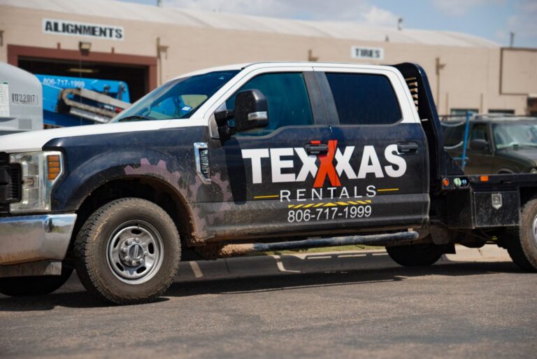 Texxas Rentals truck lettering, made by Xenix Graphics